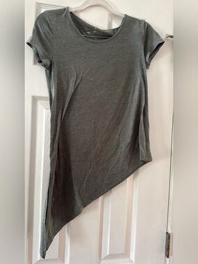 Juicy Couture Asymmetric Hem Short Sleeve Tee in Charcoal with Silver Sparkle